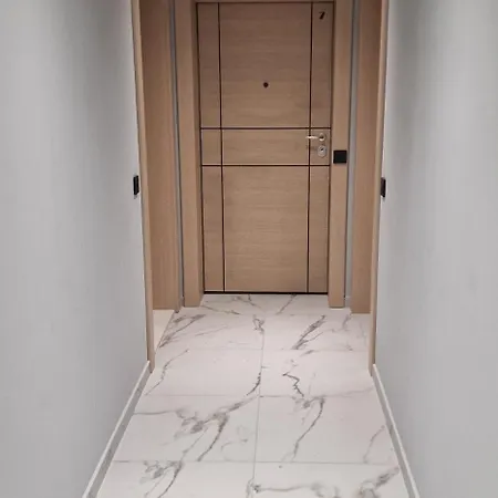 Апартаменты Tranquil Oasis *