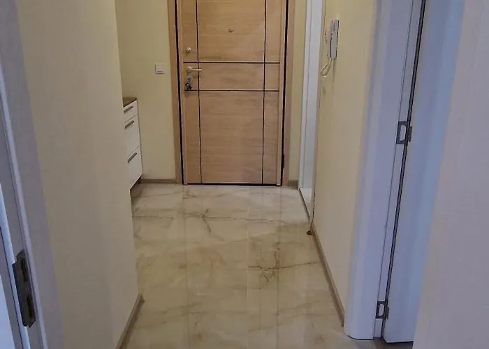 Tranquil Oasis セインツ・コンスタンティン＆ヘレナ